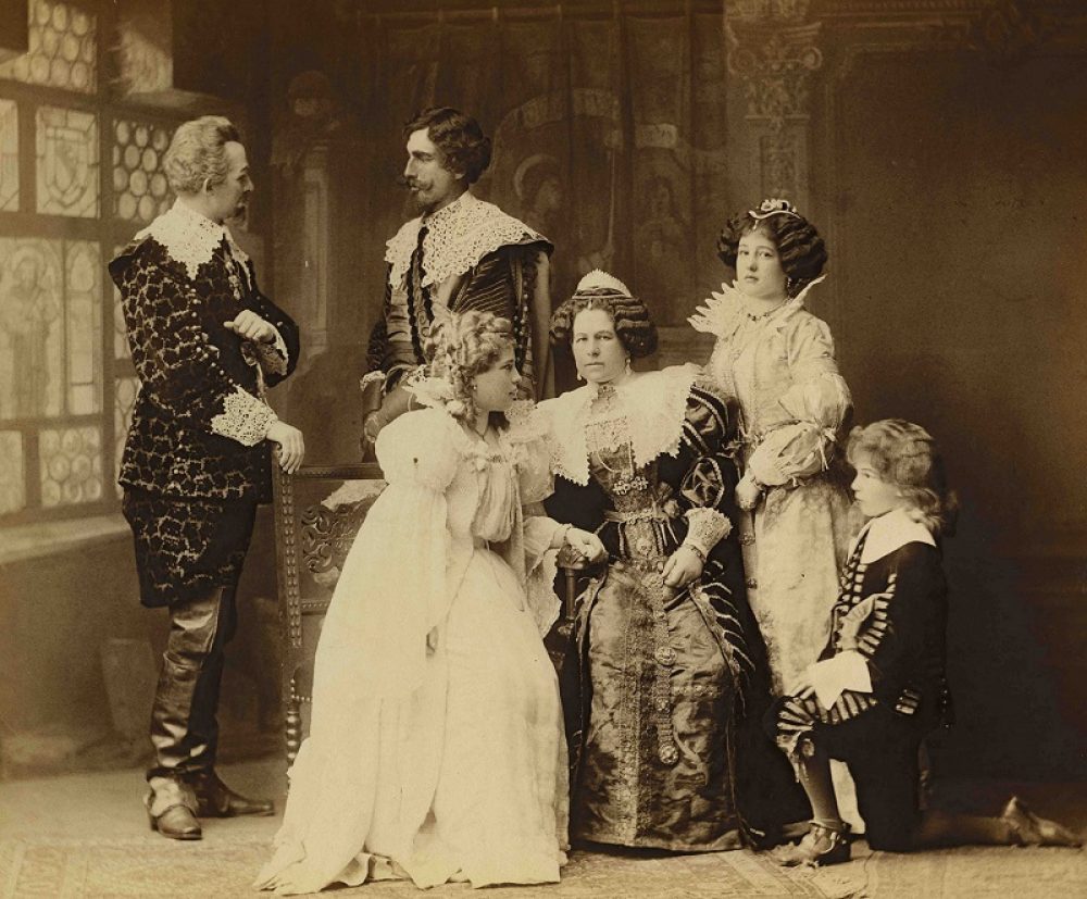 1_68-1382_Izabella_online